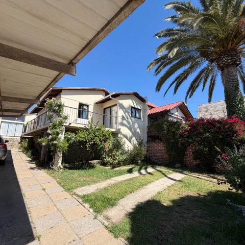 Se vende linda casa en Quilpué.