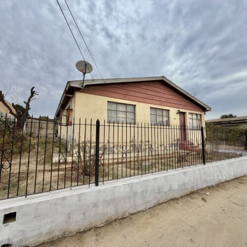 Se vende casa con amplio terreno en Quilpué