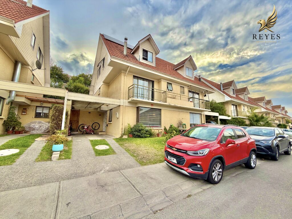 SE VENDE HERMOSA CASA EN QUILPUÉ